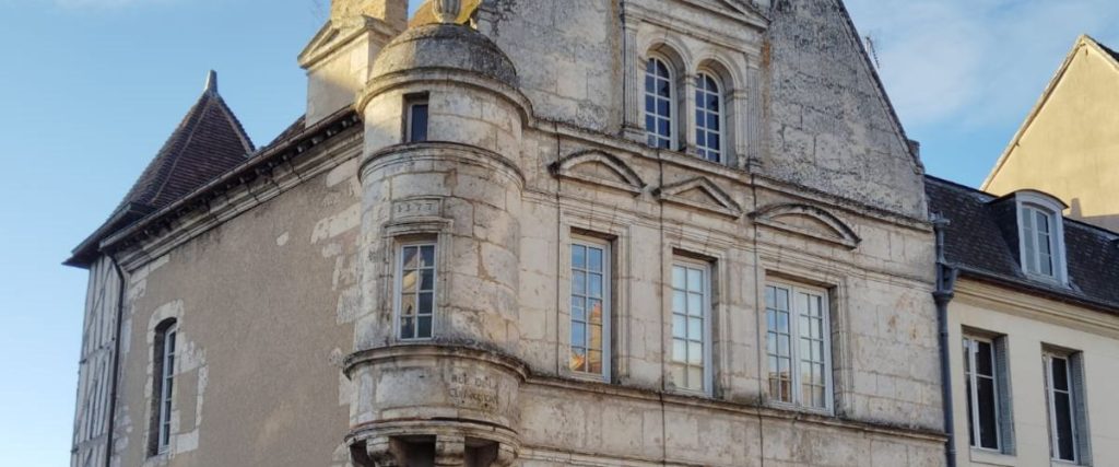 chateaudun vieille maison